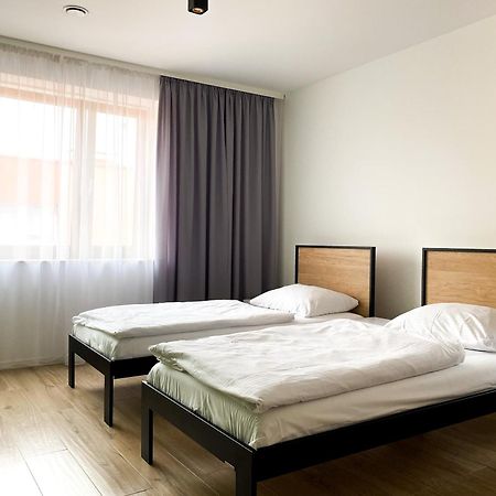 Tanie Noclegi Gliwice - Apartamenty Lowicka 28 Eksteriør billede