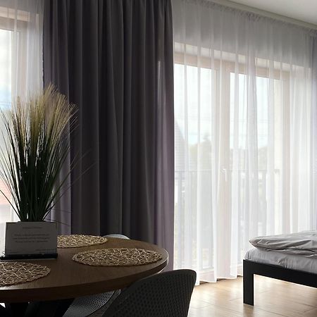 Tanie Noclegi Gliwice - Apartamenty Lowicka 28 Eksteriør billede